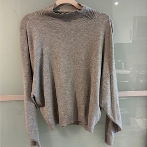NWT Abercrombie & Fitch Heather Gray Knit Mock Neck Sweater